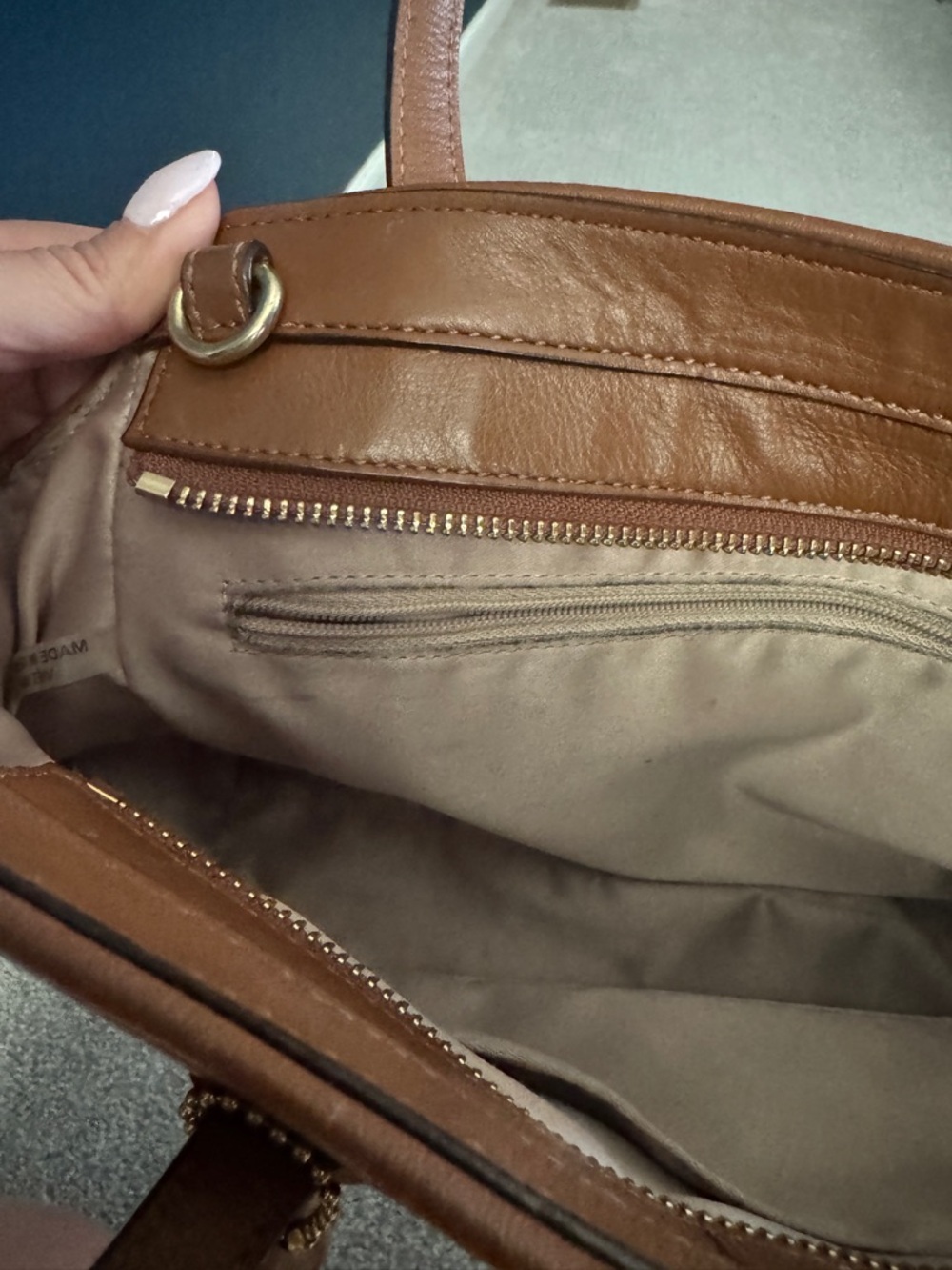 Coach Taylor Bette Mini Tote – Smooth Leather Structured Bag - Picture 8 of 9